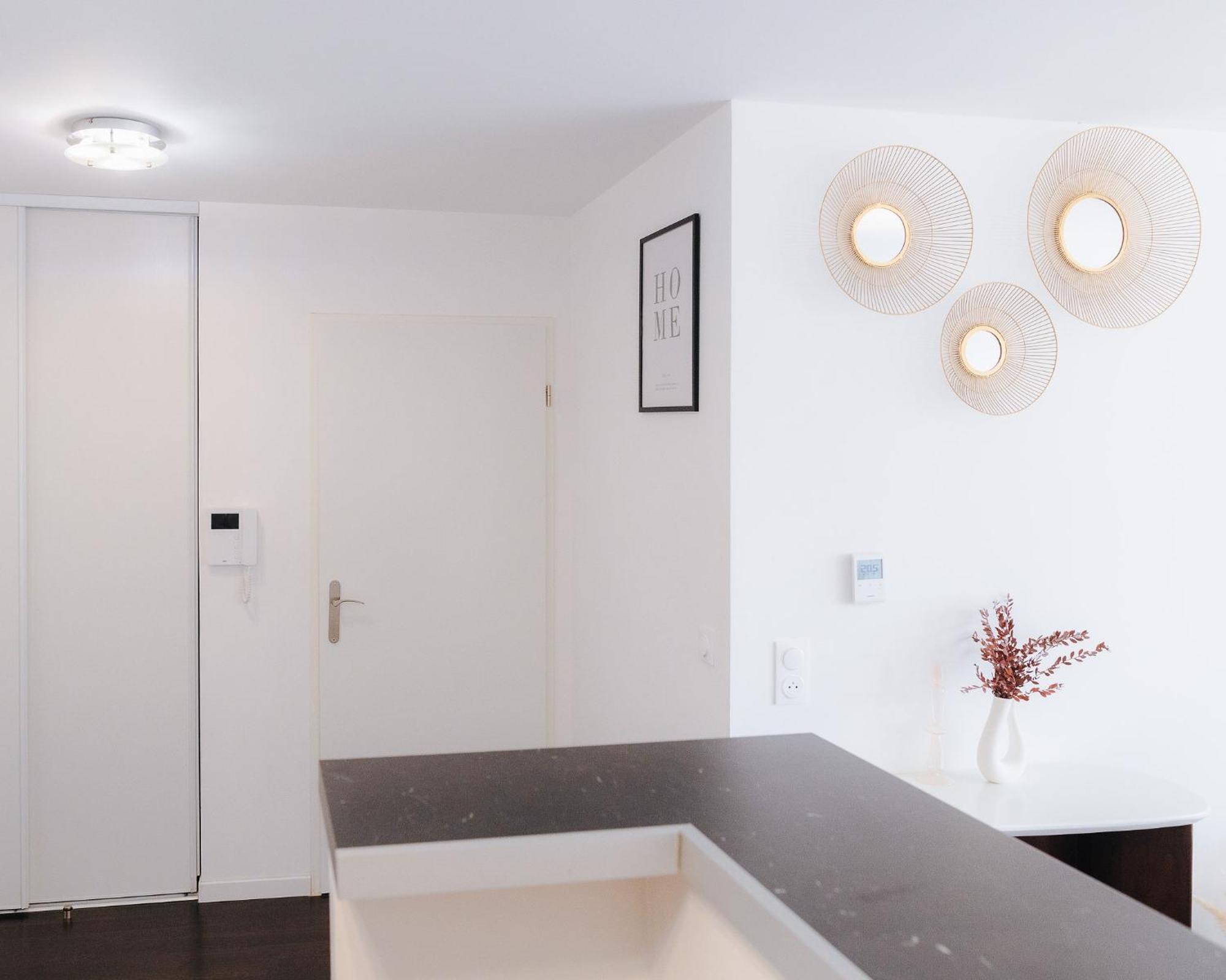 Appartement Luxueux, Neuf & Equipe A Versailles, Saint-Cyr-lʼÉcole 외부 사진