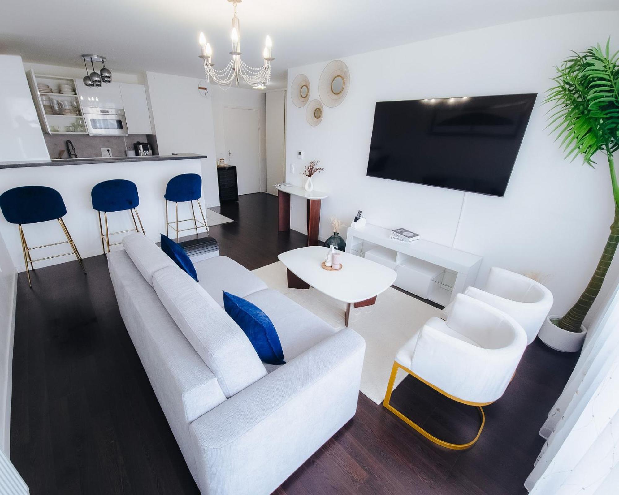 Appartement Luxueux, Neuf & Equipe A Versailles, Saint-Cyr-lʼÉcole 외부 사진